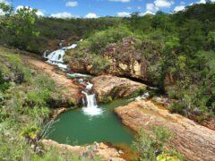 Macaquinhos - Cachoeira na Chapada dos Veadeiros